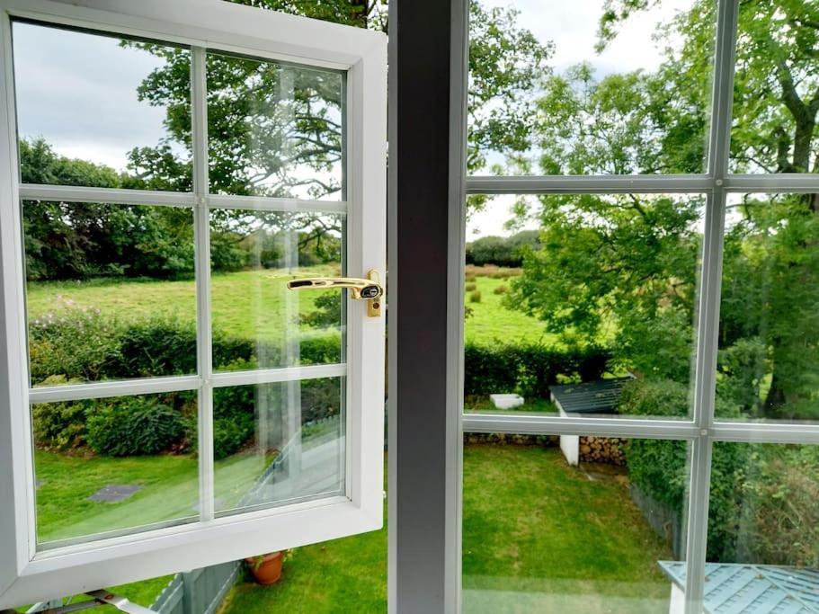 Rhos Y Bel Cottage Angelsey Llangadwaladr  Экстерьер фото