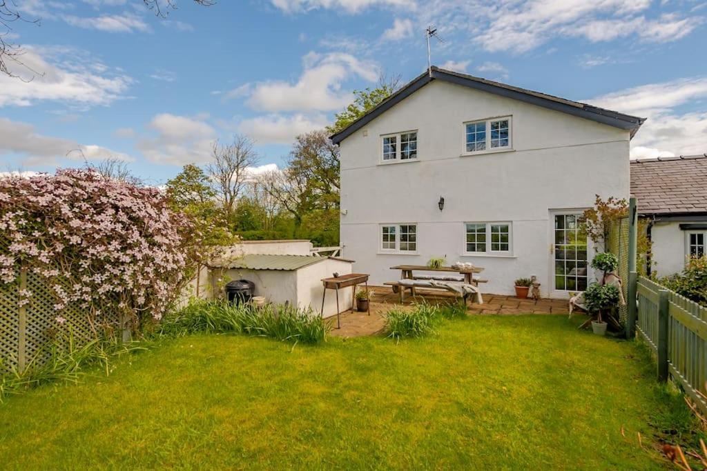 Rhos Y Bel Cottage Angelsey Llangadwaladr  Экстерьер фото